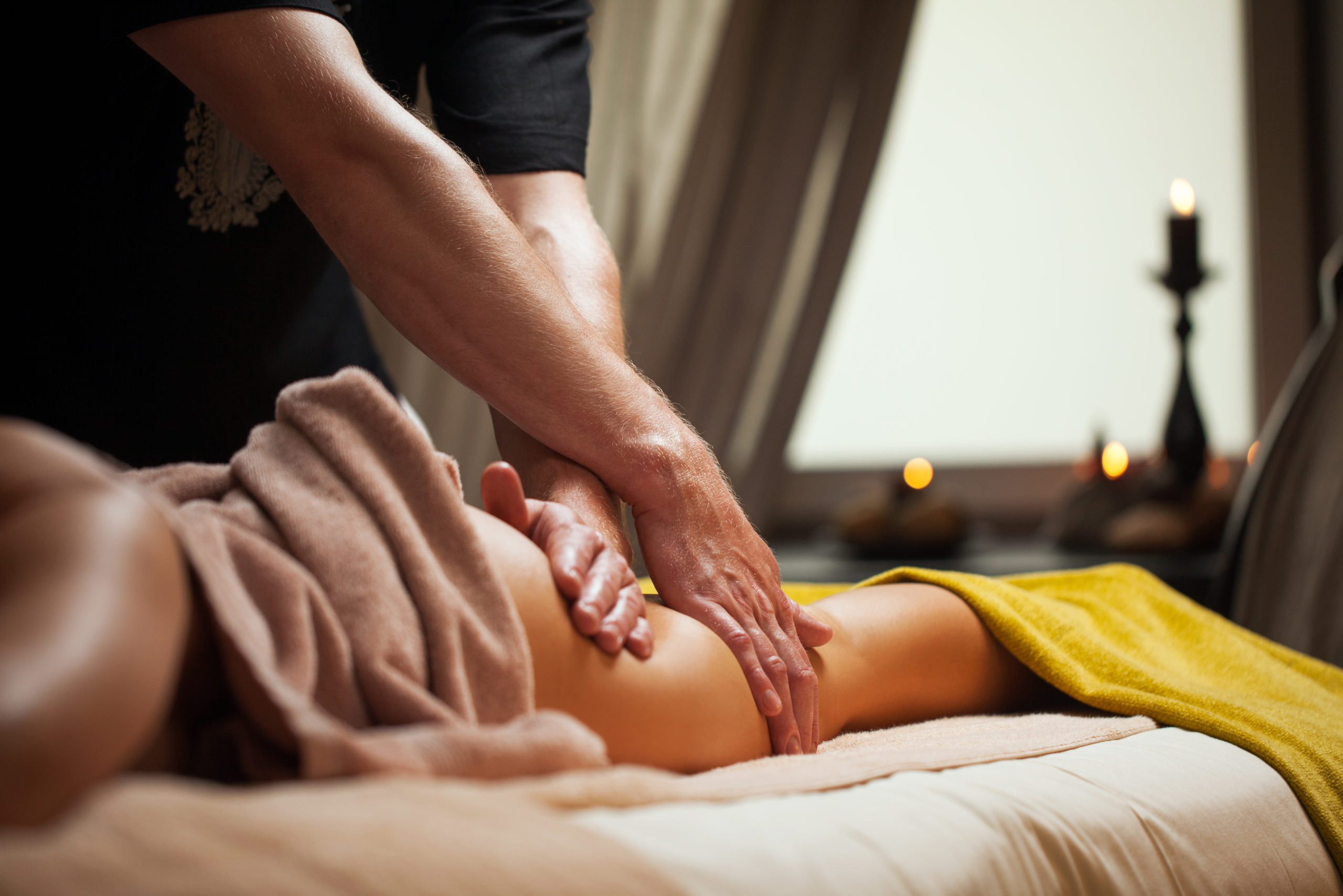 Anti cellulite massage in a luxury spa